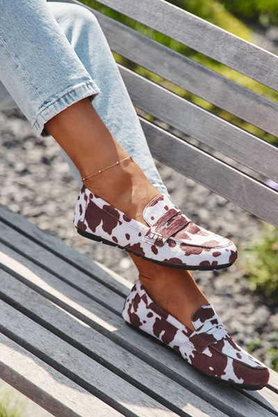 Лофери Мокасини Жіночі Плоскі В Клаптиках Коричнево-Білі Soreline