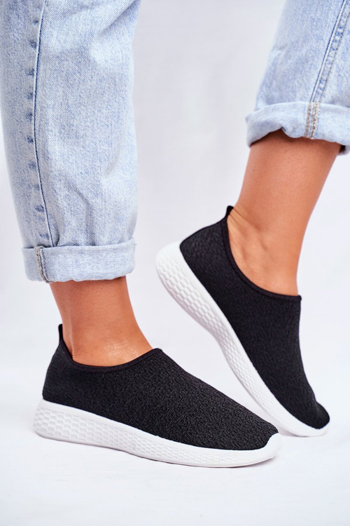 Жіноче спортивне взуття без сліпів чорного кольору Hopin