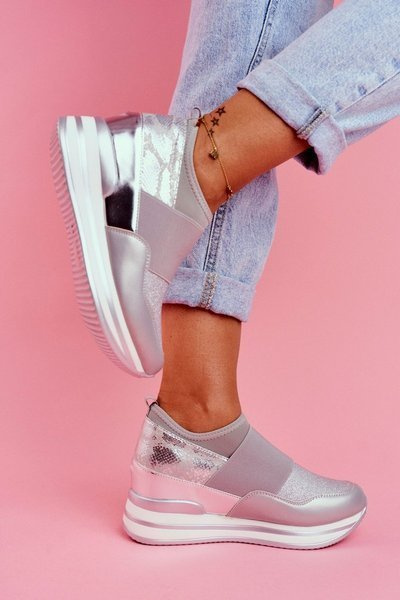 Жіноче спортивне взуття Кросівки Grey Cold Play