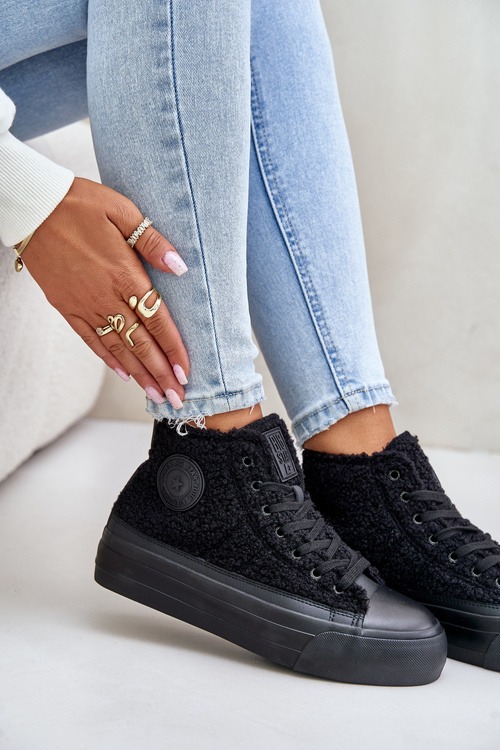 Утеплені жіночі кросівки з овечої шкіри Big Star OO274A443 Чорні