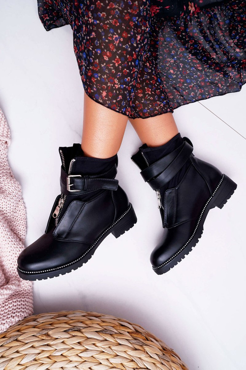 Жіночі черевики на плоскій каблуці мілітарі чорні Travist