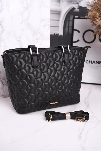 Елегантна жіноча сумочка MONNARI BAG5470-020 Стегана чорна