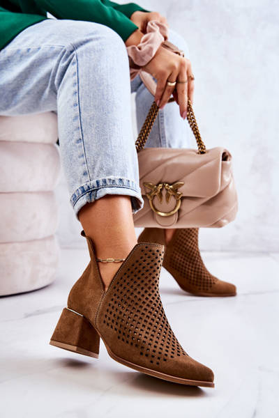 Замшеві ажурні чоботи Lewski Shoes 3165 Camel