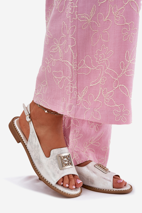 Елегантні Жіночі Сандалі На Плоскому Каблуці З Декором S.Barski KV51-082 Сріблясті