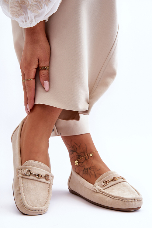 Жіночі класичні замшеві лофери бежевого кольору Corinell