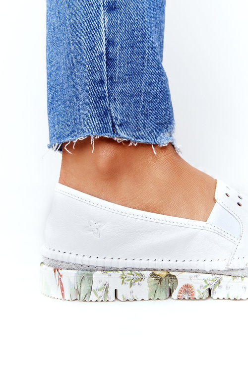 Ажурні шкіряні слипони Maciejka Білі 03512B-11