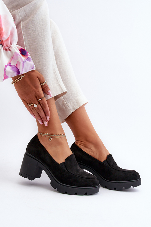Жіночі еко-замшеві туфлі на підборах і платформі чорного кольору Arablosa