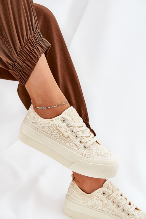 Жіночі Кросівки з Кружева Big Star RR274746 Бежеві