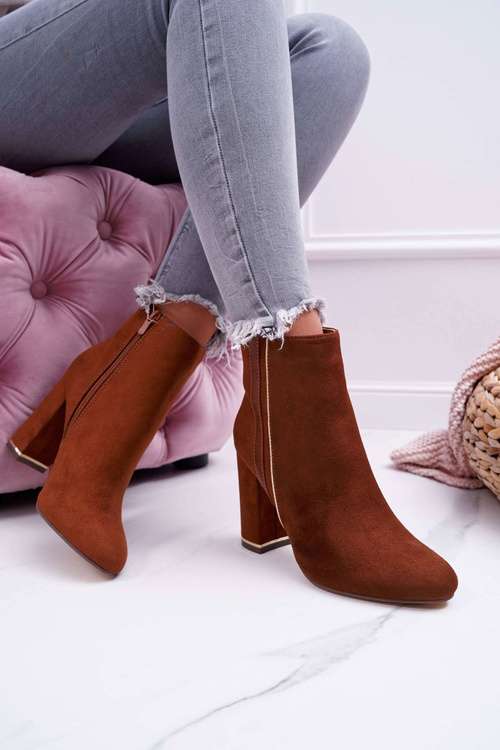 Жіночі верблюжі чоботи Domeno на підборах