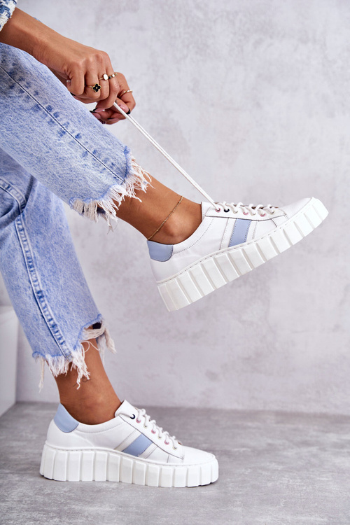 Жіночі спортивні шкіряні туфлі на зв'язці біло-блакитні Ariva