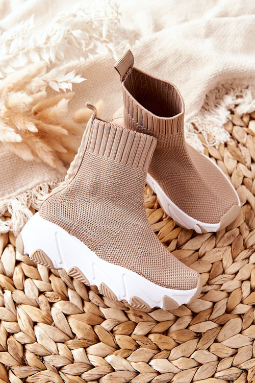 Дитяче молодіжне спортивне взуття бежеве Callobe