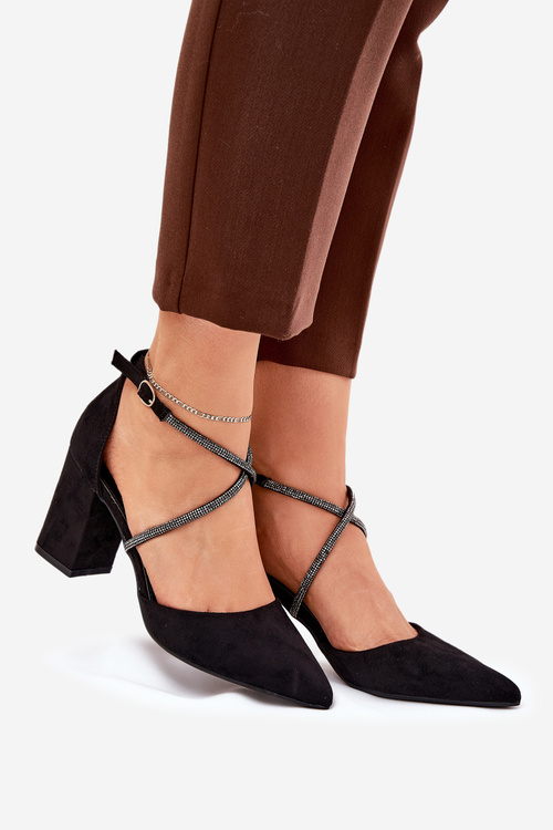 Туфлі З Загостреними Носами І Прикрашеними Стропами На Каблуку Чорні Verithas