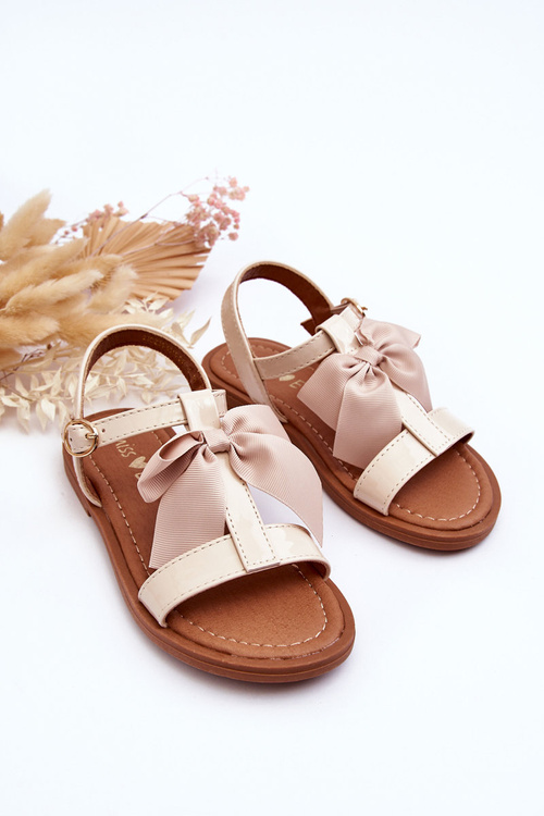Дитячі лаковані босоніжки з бантом Бежеві Netina