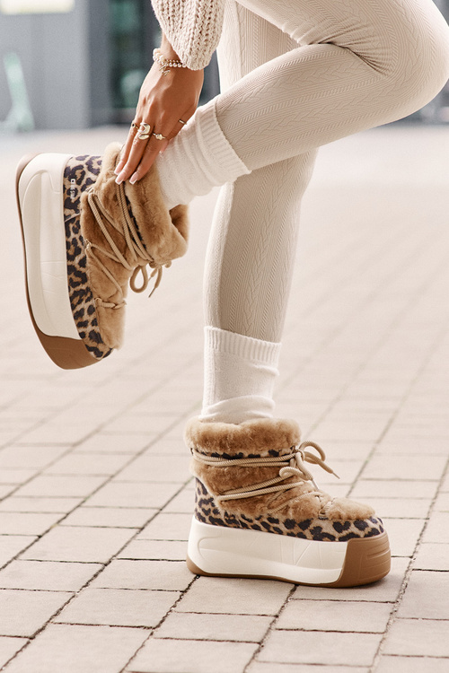 Шкіряні жіночі зимові черевики на товстій підошві з хутром Panther Big Star OO274A207 Коричневий