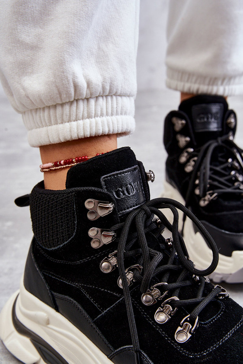 Жіноче високе спортивне взуття GOE KK2N4098 Чорний