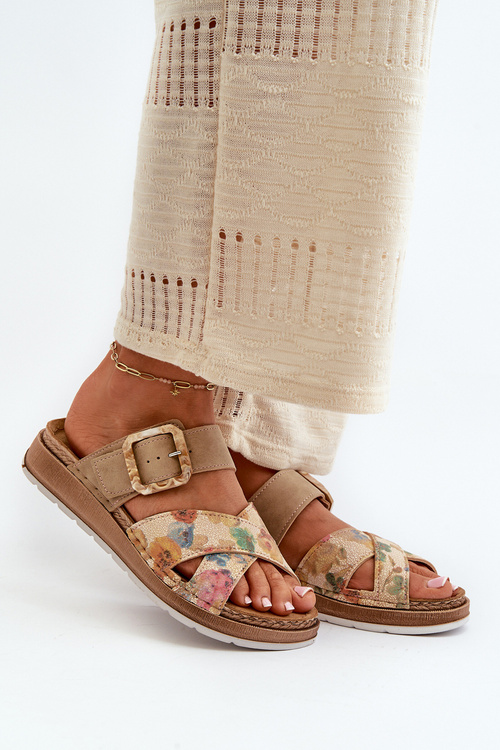 Зручні жіночі шльопанці з пряжкою у квітку Inblu GS000051 Коричневий