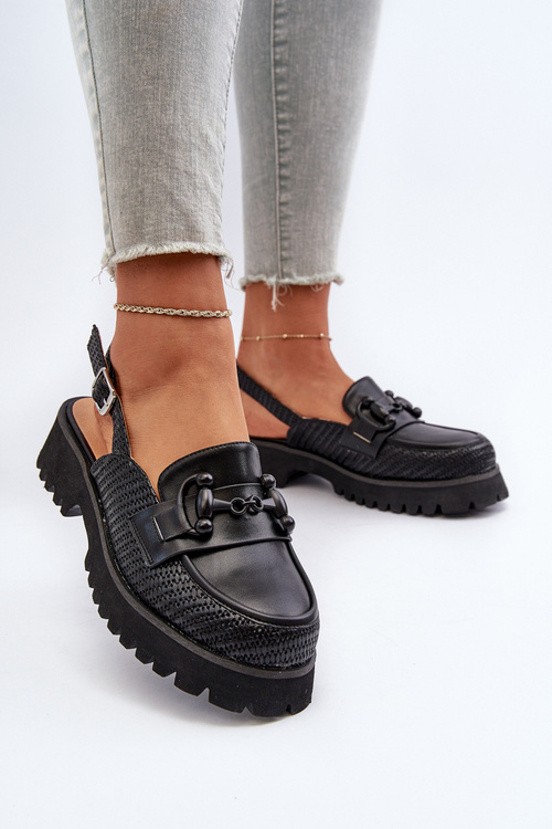 Жіночі босоніжки на плоскій підошві з декором чорні D&A MR38-656