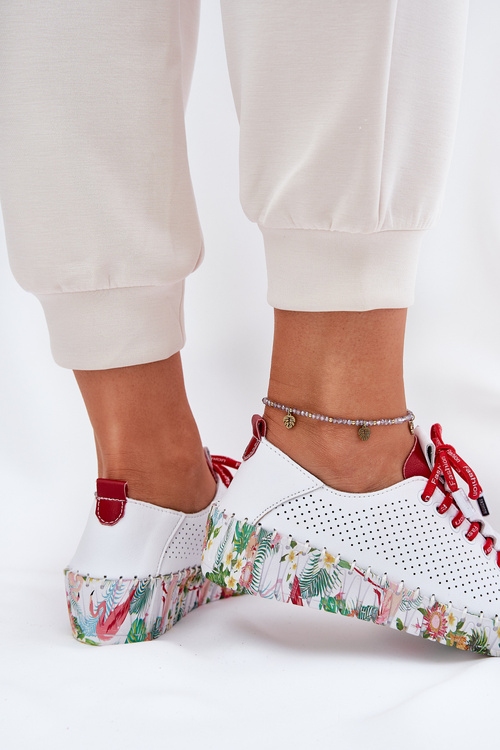 Жіноче Шкіряне Взуття На Танкетці Artiker 56C1799 Біло-Сріблясте