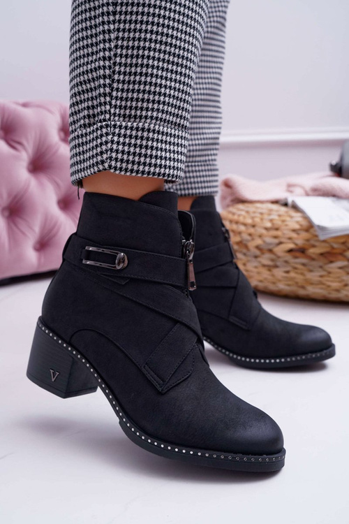 Чоботи жіночі на шпильці замшеві чорні Brave