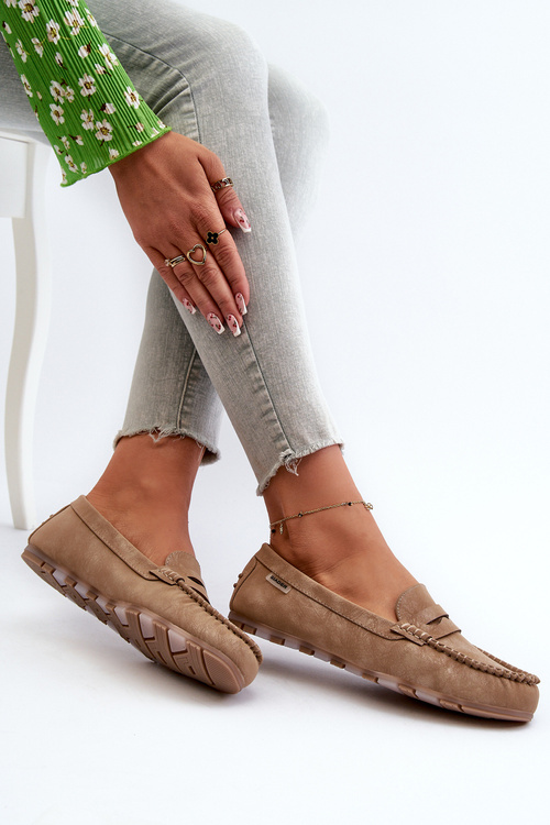 Жіночі бежеві лофери зі штучної шкіри Celoria