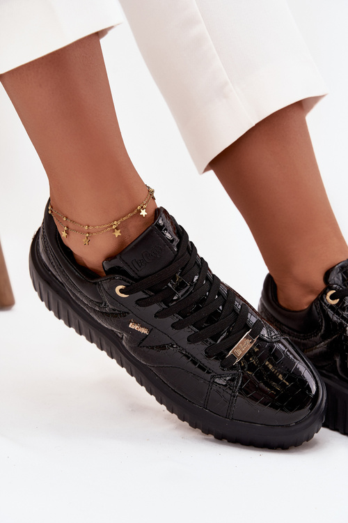 Лаковані жіночі кросівки на платформі Lee Cooper LCJ-25-09-3870 Чорні