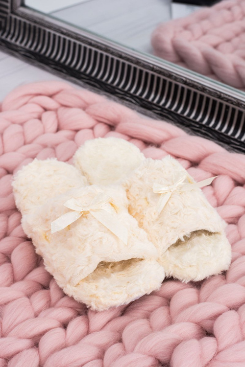 Жіночі шльопанці Домашні бежеві тапочки зі стрічкою