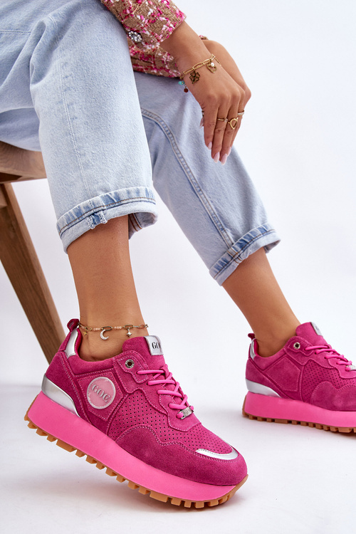 Жіноче замшеве спортивне взуття на платформі GOE LL2N4002 Фуксія