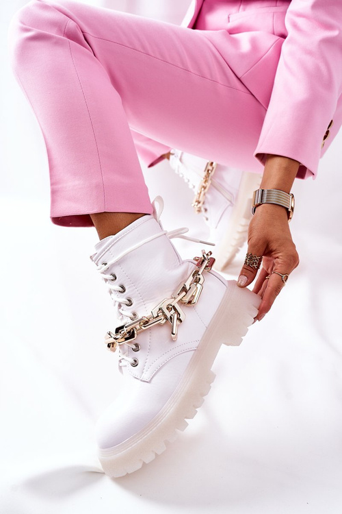 Стильні високі черевики White Grail