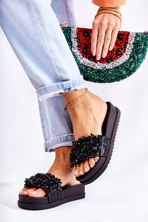 Жіночі тапочки на платформі з орнаментом Чорні Альміна