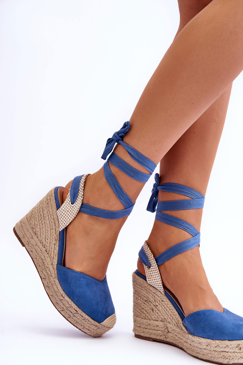 Босоніжки на високій танкетці синього кольору Lendy