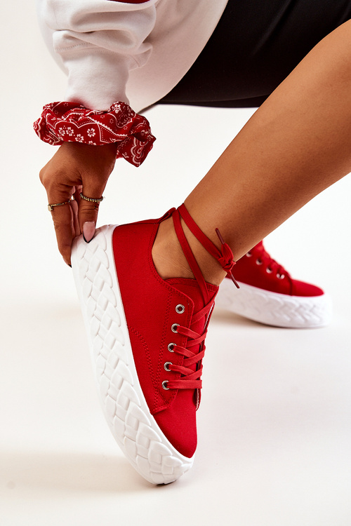 Кросівки на масивній платформі Red Suzane