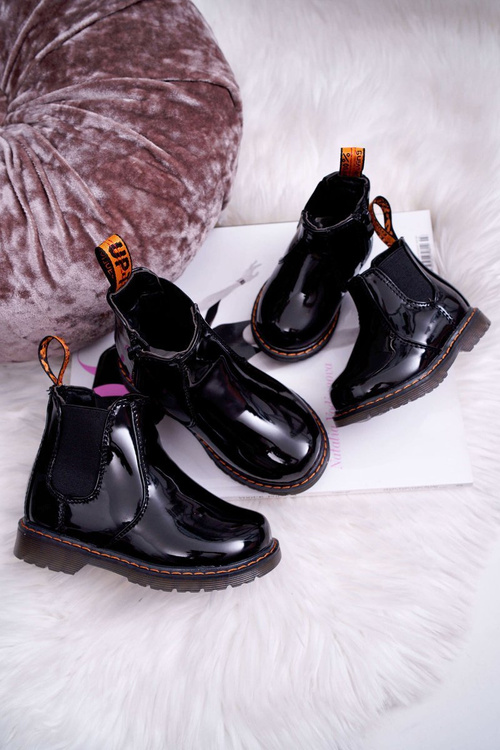 Дитячі чоботи-розминки на блискавці лаковані Black Gustro