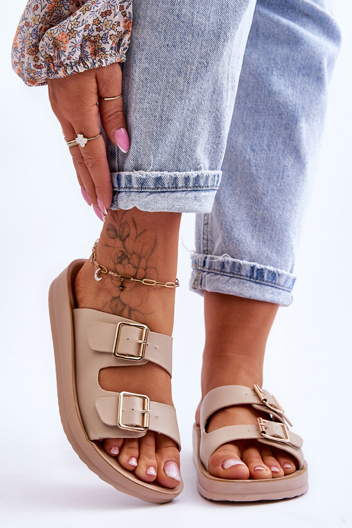 Жіночі тапочки на платформі в смужку бежеві Clever