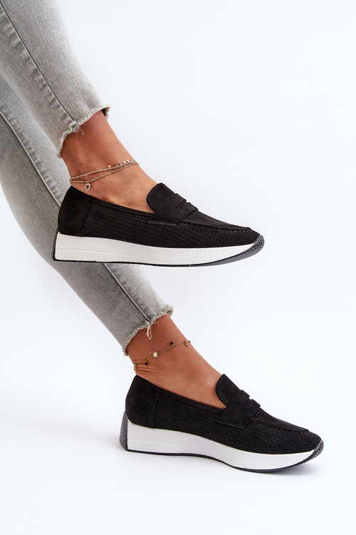 Жіночі лофери на платформі з чорної еко-замші Inesqua