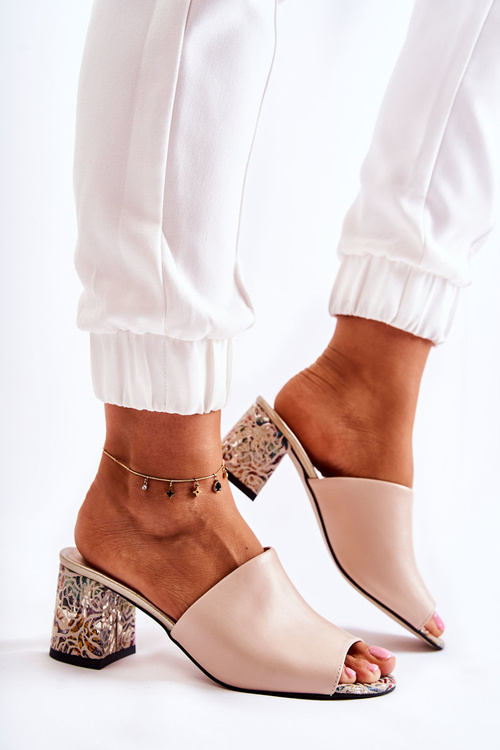 Шкіряні жіночі тапочки на високому каблуці квіти Бежеві Nessita