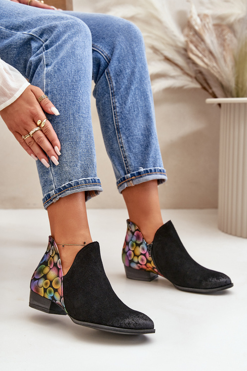 Шкіряні ботильйони Maciejka з вирізами чорні 04091-77