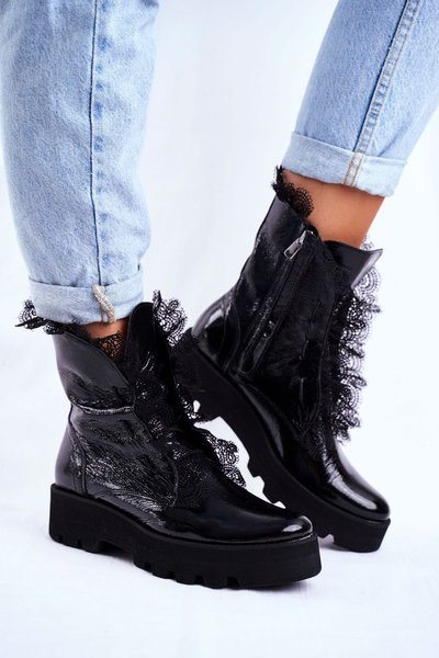 Чоботи жіночі лаковані шкіряні чорні Montegero