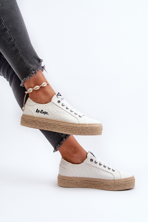 Кросівки з косою Lee Cooper LCW-24-44-2410 Білі
