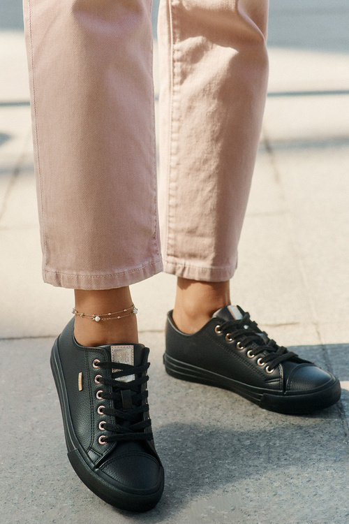 Жіночі Кросівки З Еко Шкіри Big Star RR274749 Чорні