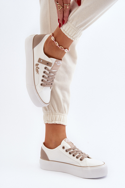 Жіночі тканинні кросівки Lee Cooper LCW-24-31-2198 білі