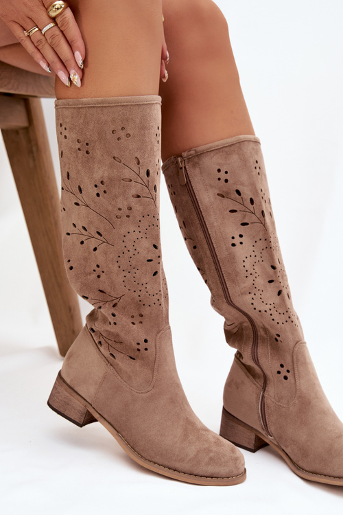 Ажурні жіночі чоботи на підборах бежеві Helinna