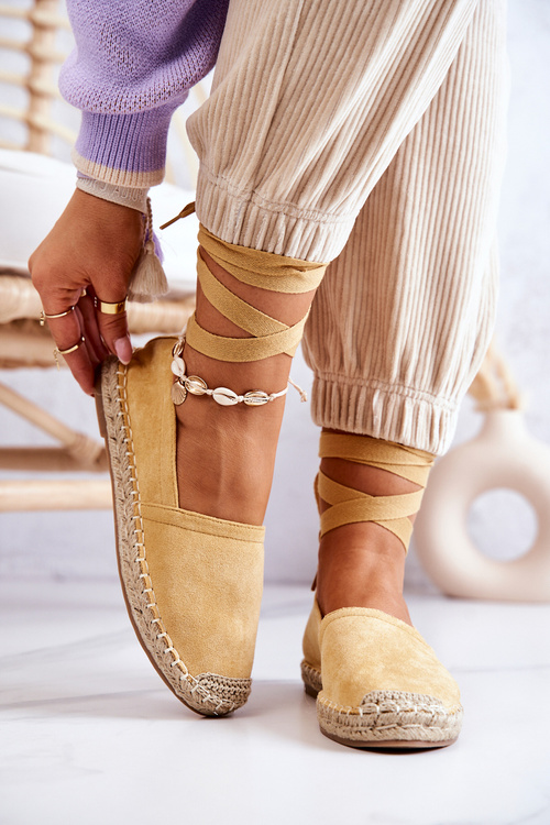 Зав'язані замшеві еспадрільї жовтого кольору Ismanne