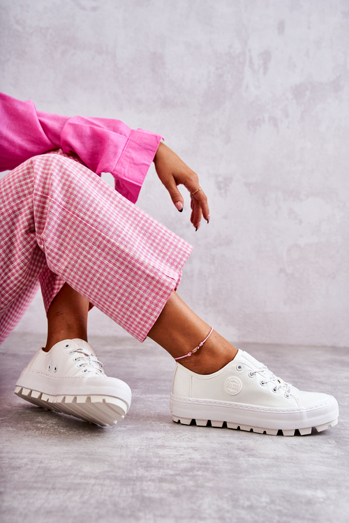 Модні лаковані кросівки Big Star KK274045 Білі