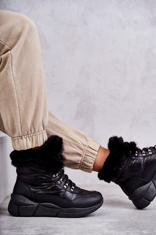 Жіночі зимові черевики на шнурівці Black Anna