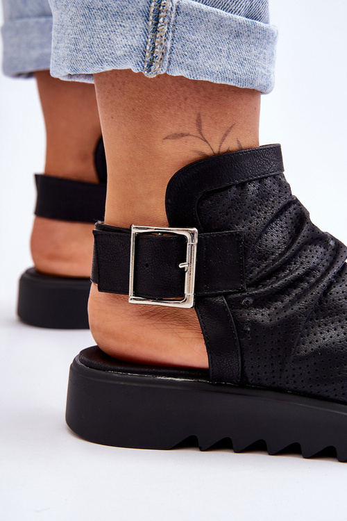 Шкіряні ажурні босоніжки Beige Alima