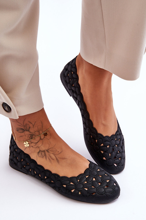 Жіночі балетки на шнурівці чорні Visionary