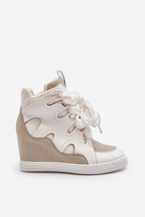 Жіночі кросівки на танкетці білі Leoppa