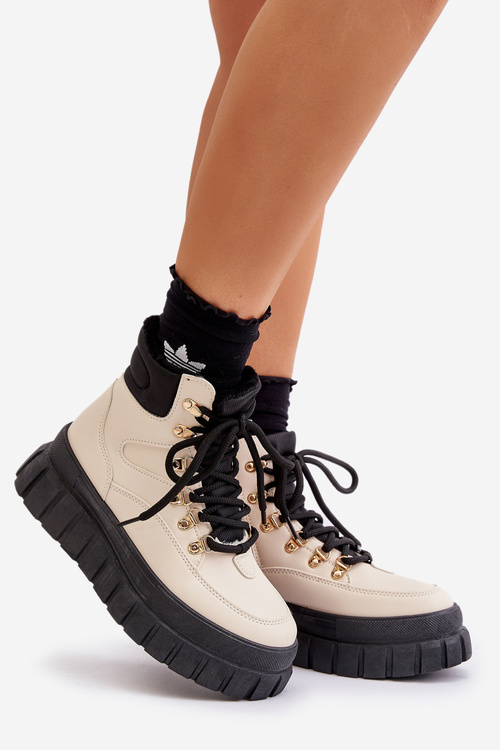 Жіночі утеплені ботильйони на платформі бежеві Jelenia