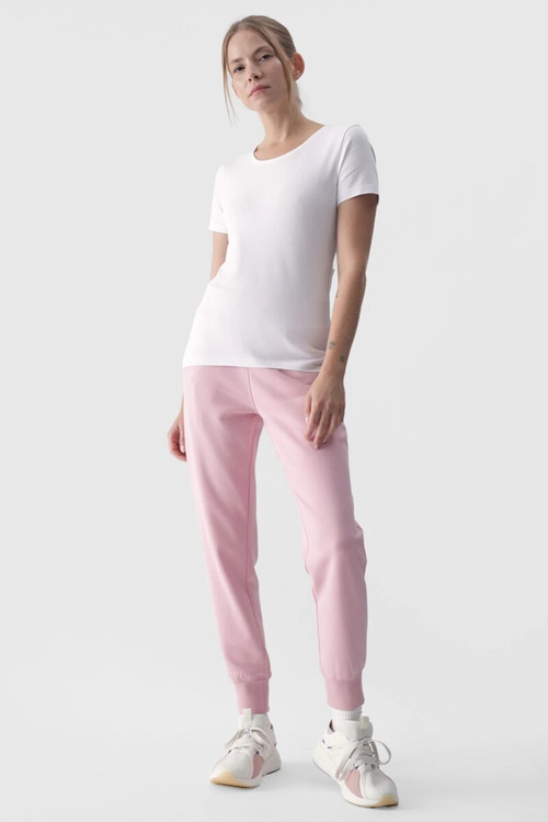 Гладка жіноча футболка з логотипом біла 4F 4FWMM00TTSHF1845-10S