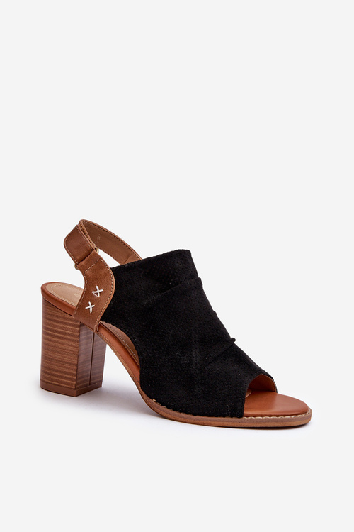 Жіночі чорні босоніжки з вирізом на підборах Rosca